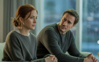 Is She Emotionally Unavailable? 9 Traits to Watch For (And What You Can Do)